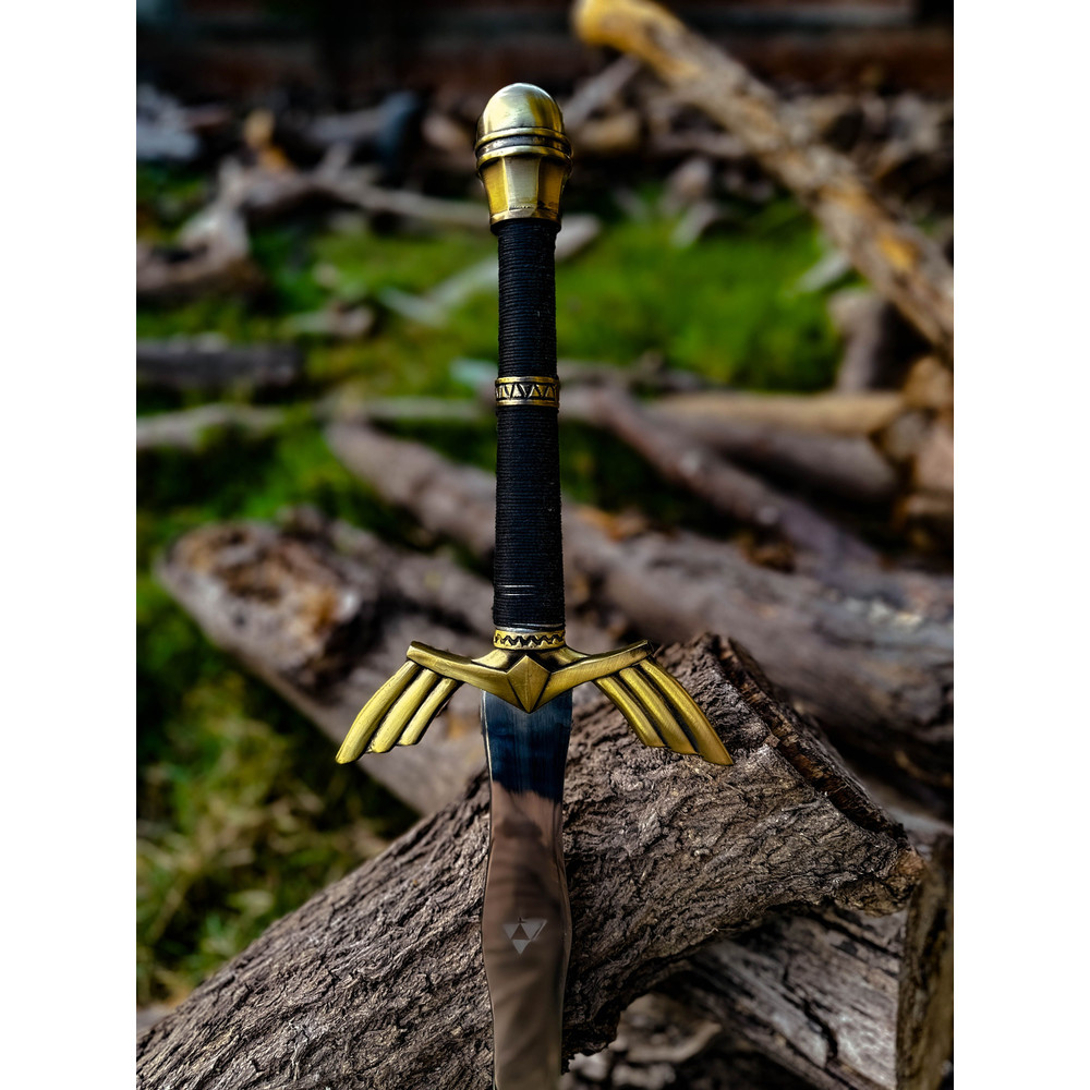 Handmade Cosplay Replica LEGEND Of ZELDA Full Tang Skyward Links Master Sword With ScabbardCostume 8