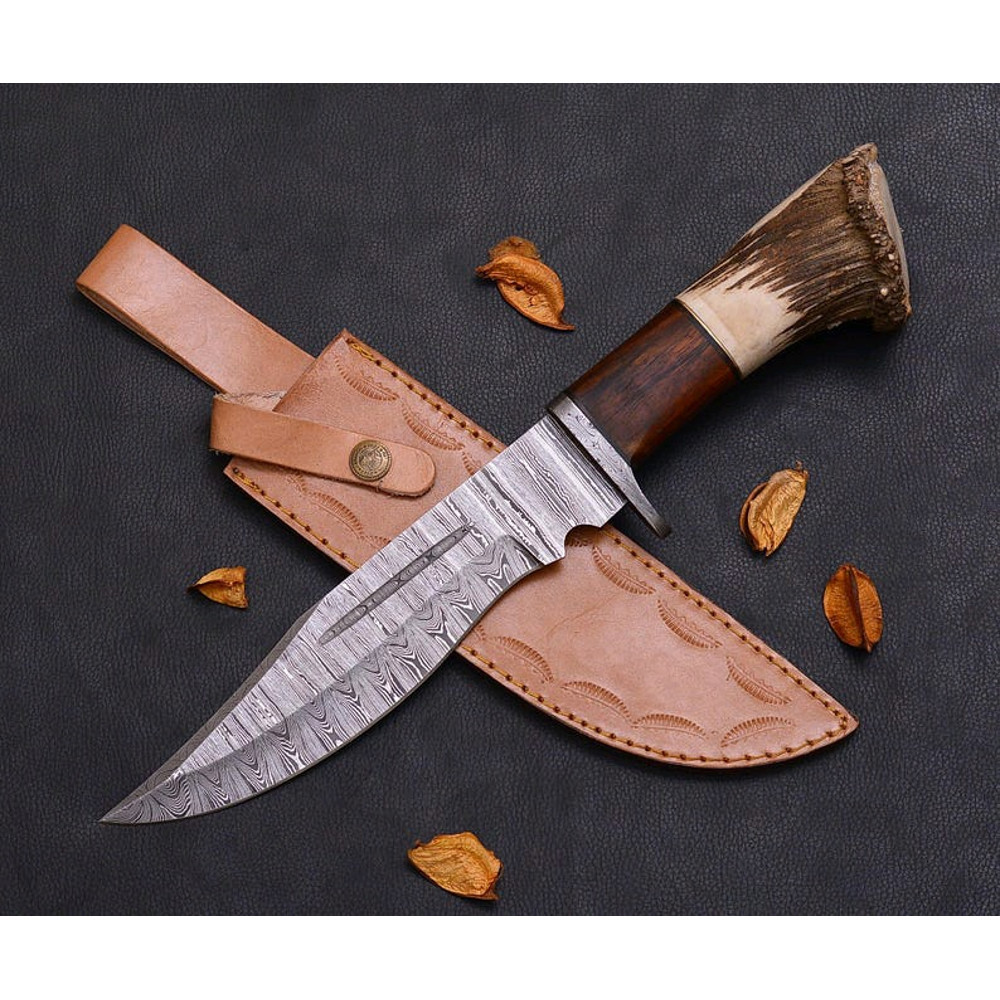 Custom Handmade Forged Damascus Steel EDC Hunting Bowie Knife Crown Stag Horn Handle Comes With Lea 3