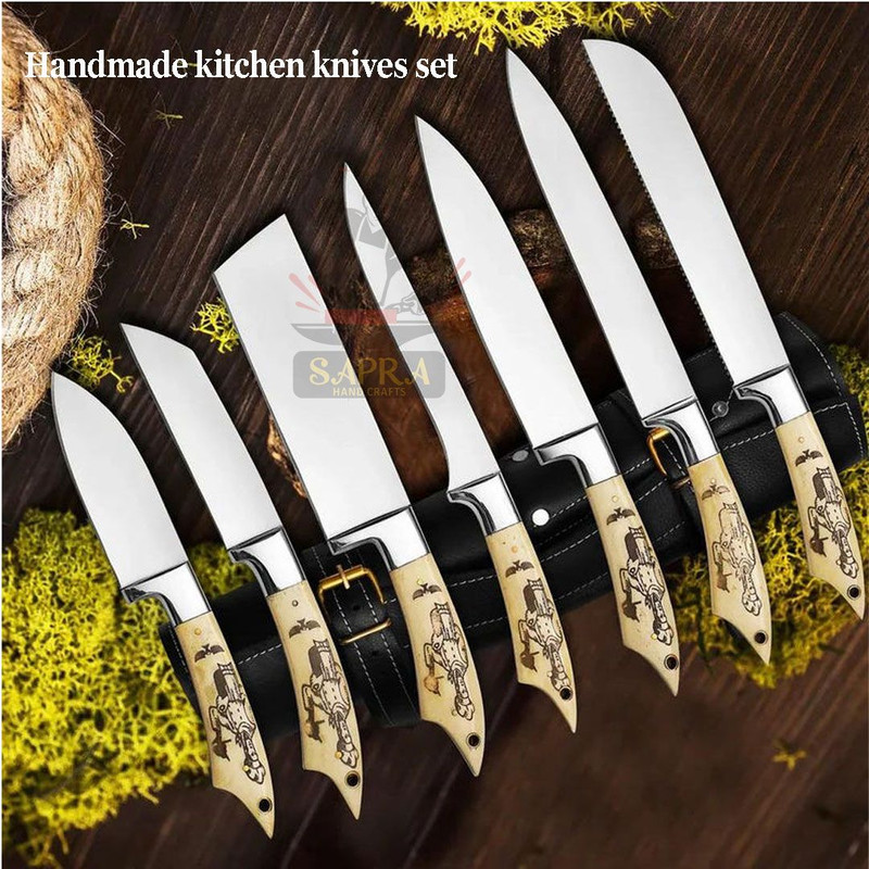 Handcrafted 7Piece J2 Steel Kitchen Knife Set With Roll Bag 1