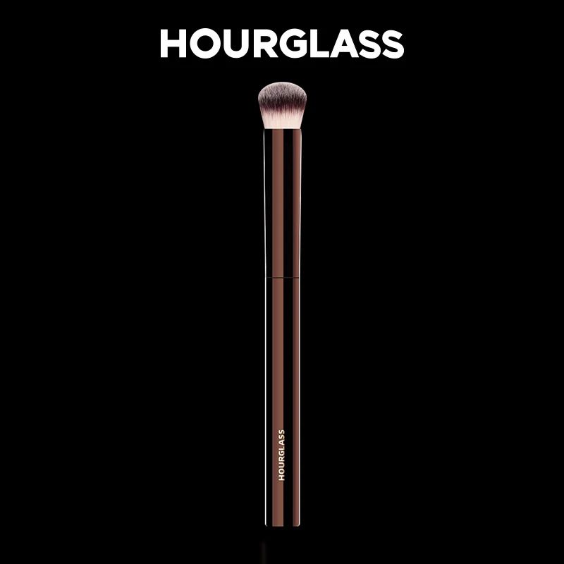 Soft Fiber Hourglass Makeup Brush Single Face Brush For Concealer Foundation Fashion Design Beauty 1
