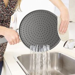 heat-resistant silicone splatter screen with handle, oil splash guard lid for frying & cooking pans