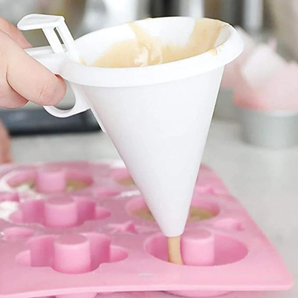 Adjustable Hand-held Baking Funnel Tools, Cream Dispenser, Chocolate Liquid Dispenser, Pastry Mold for Cookie, Cupcake