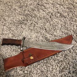 Handmade Damascus Steel Hunting Bowie Knife Full Tang With Leather Sheath