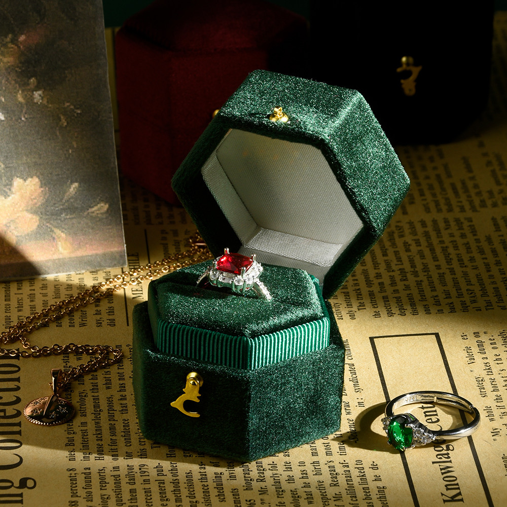 TAIMY Mini Velvet Hexagon Ring Box, Custom Logo & Color Jewelry Box for Weddings, Single Slot Retro Antique Ring Case