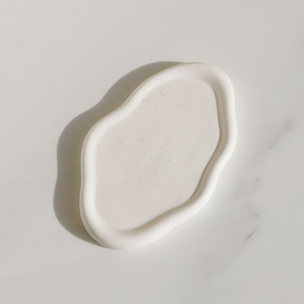 Ceramic Jewelry Dish for Women, Elegant Jewelry Tray Trinket Dish, Cloud Tray for Rings, Watches Keys, Perfect Christmas