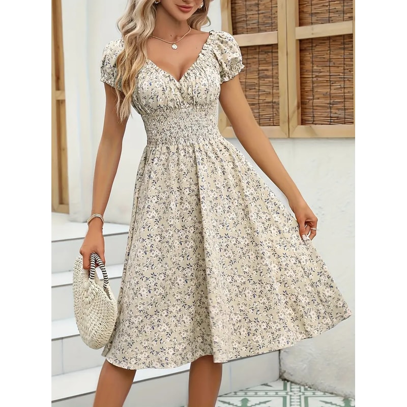 Fluffy Cuffed Vintage Floral Dress, Pleated Waist Cinching for Women's Summer Beach Wear