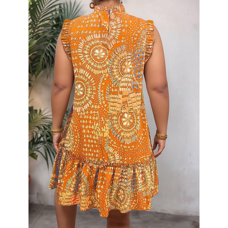 Summer New Womens Elegant Slim Fit Short Sleeve Dress, Black Gold Red Paisley Print, Ruched Hem, Round Neck