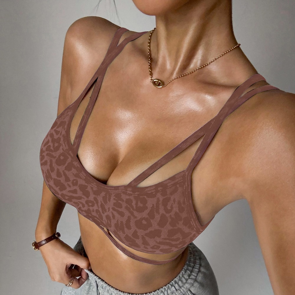 FlexCurve Leopard Seamless Sports Bra for Women Cross Back Yoga Workout Crop Top