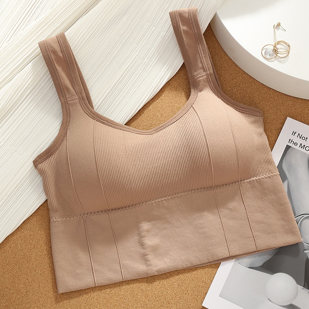 Performance Fit Breathable Seamless Yoga Sports Bra with Shockproof Support