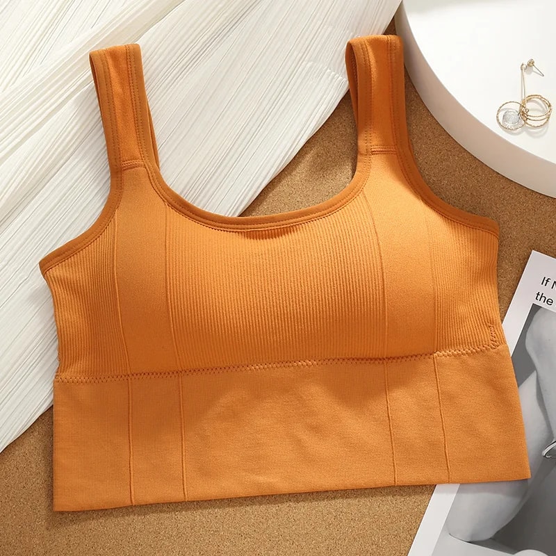 Performance Fit Breathable Seamless Yoga Sports Bra with Shockproof Support