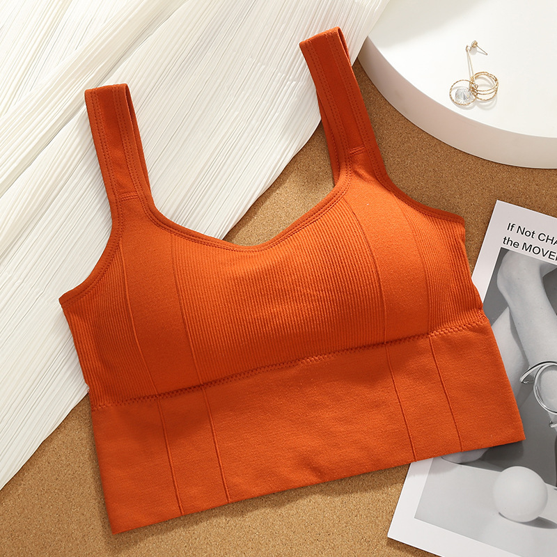 Performance Fit Breathable Seamless Yoga Sports Bra with Shockproof Support