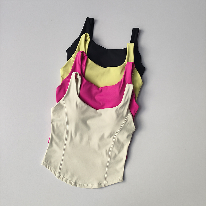 Women's Seamless Sports Bra Crop Top – Comfort-Fit Yoga & Fitness Vest