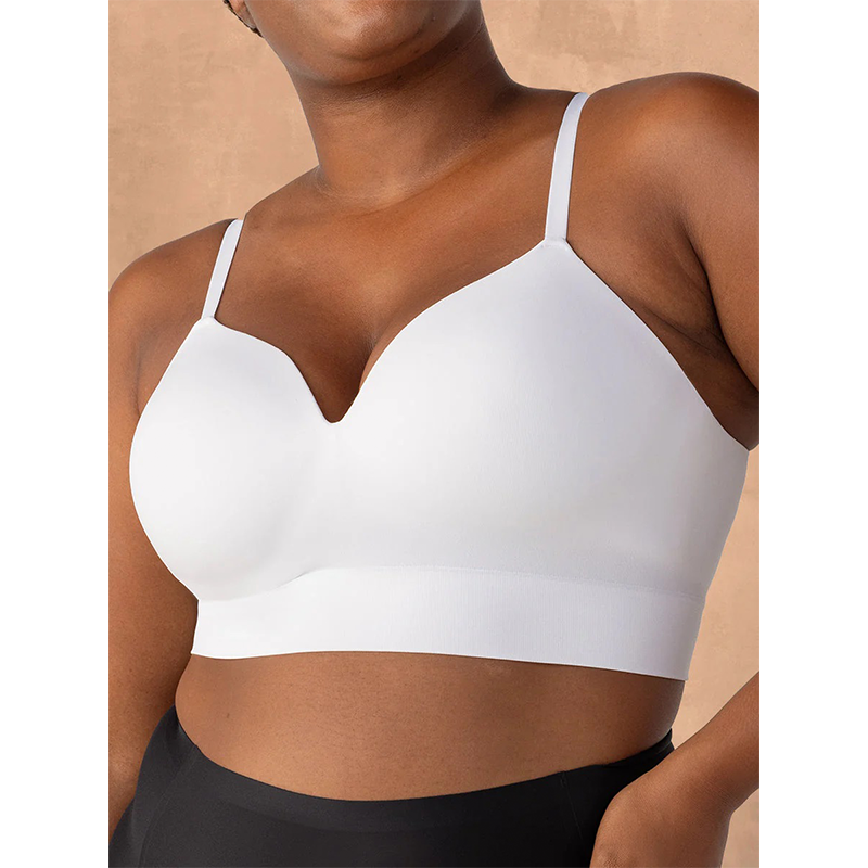 CurveLift Seamless Plus Size Wireless Bra With Full Support And Natural Shaping 4