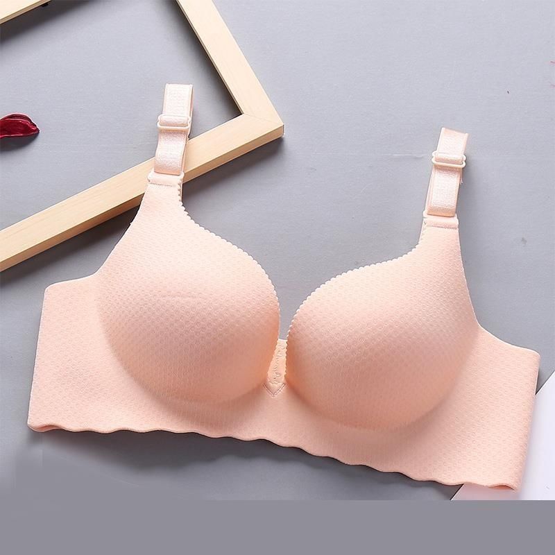 AeroLift Seamless Push Up Bra for Small Busts – Wireless T-Shirt Bra with Side Smoothing Support
