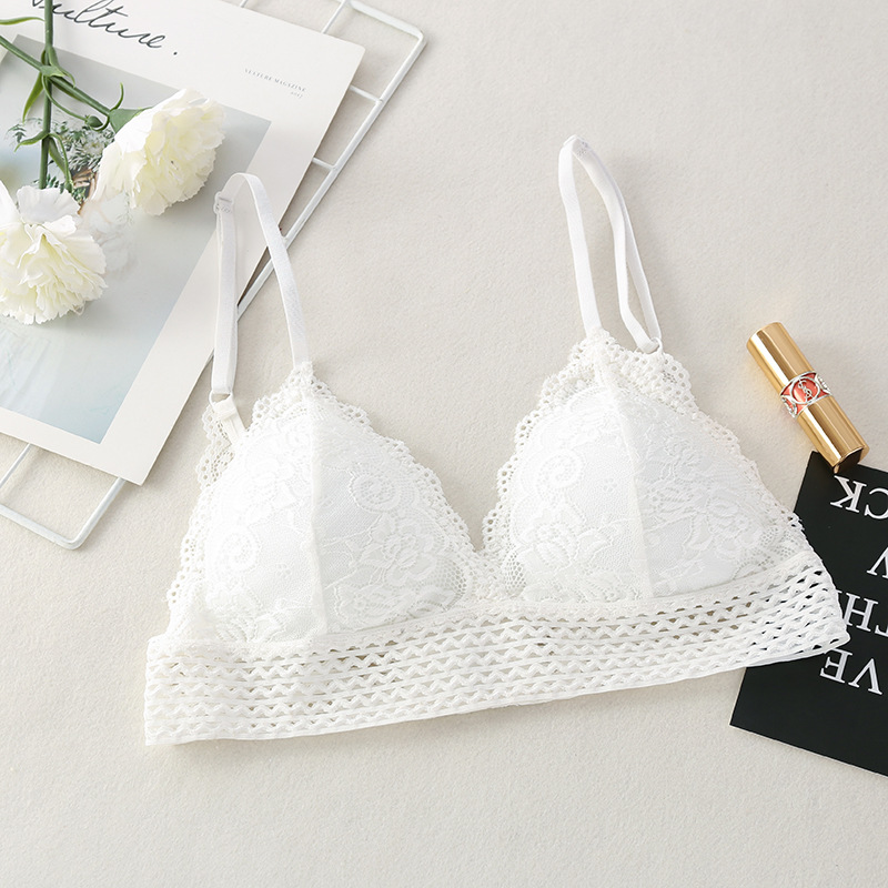 Floral Wireless Lace Bralette – Soft Push Up Bra for Women Comfort & Style