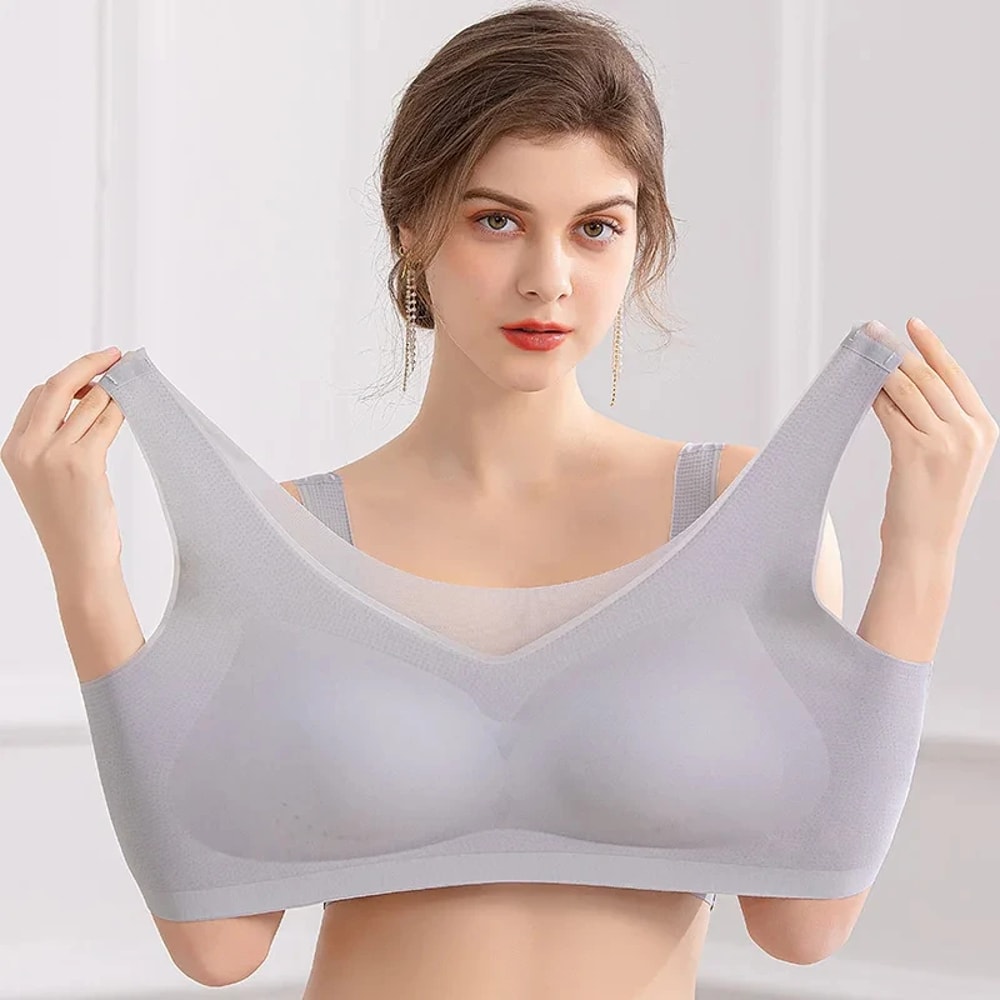 The CloudFeel Seamless Wire-Free Plus Size Bralette
