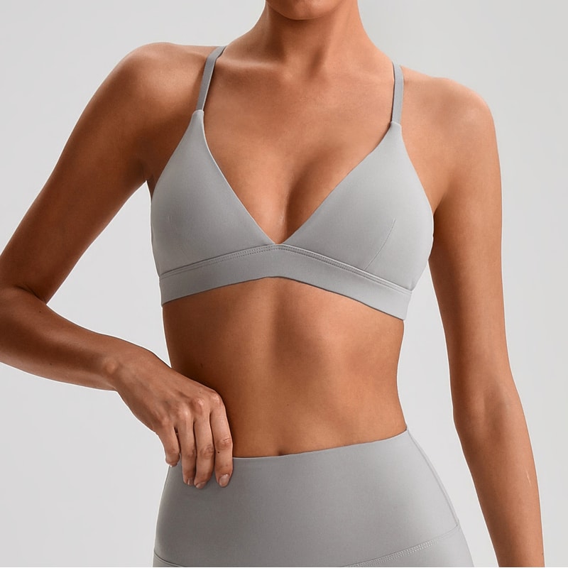 Ultimate Wireless Yoga Sports Bra for Women with Beautiful Back Design