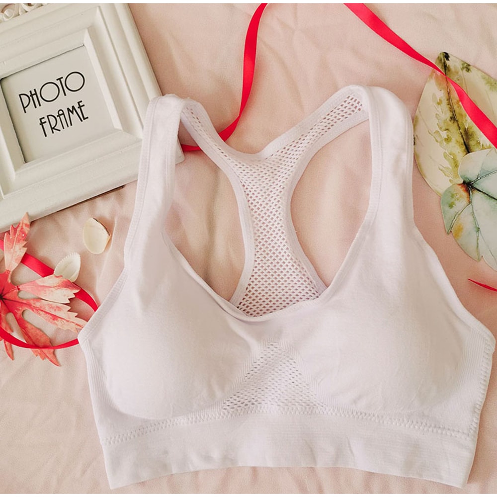 Ultra Comfort Breathable Sports Bra for Women – Shockproof Padded Support for Running & Yoga