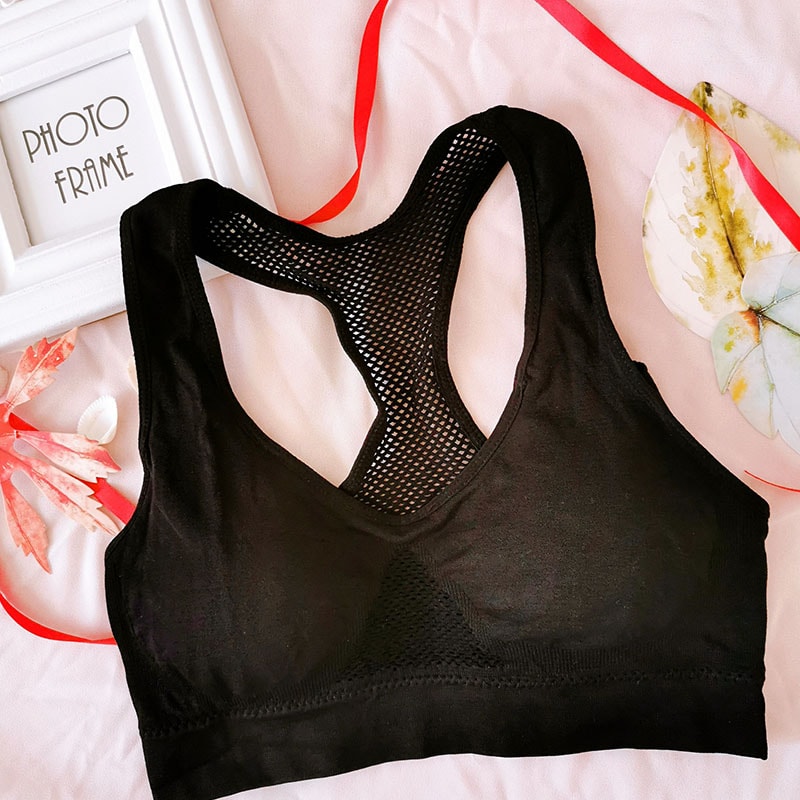 Ultra Comfort Breathable Sports Bra for Women – Shockproof Padded Support for Running & Yoga
