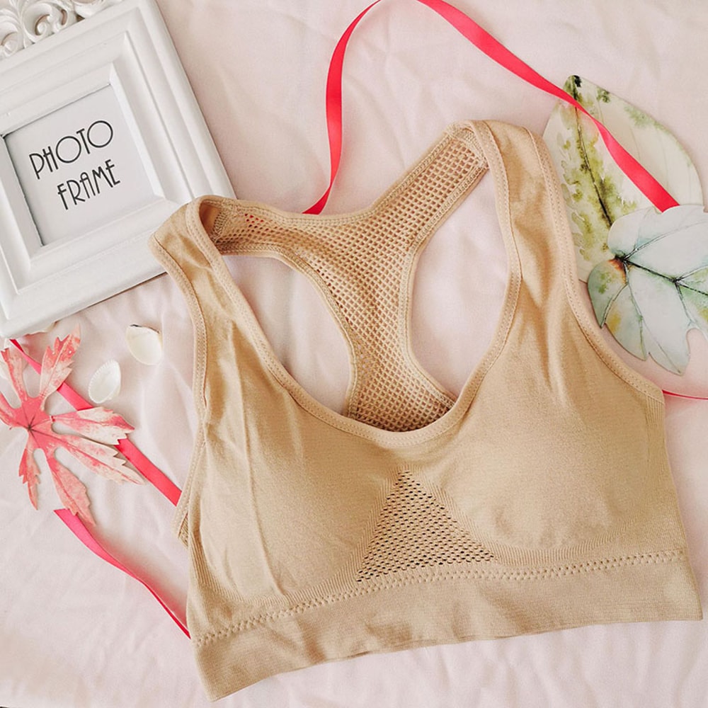 Ultra Comfort Breathable Sports Bra for Women – Shockproof Padded Support for Running & Yoga