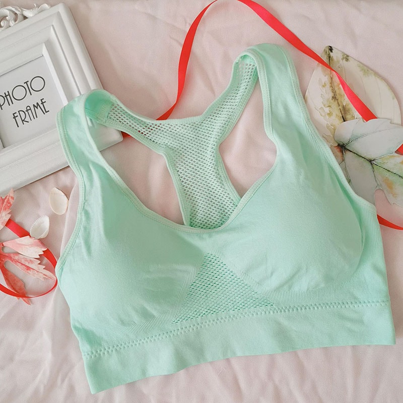 Ultra Comfort Breathable Sports Bra for Women – Shockproof Padded Support for Running & Yoga