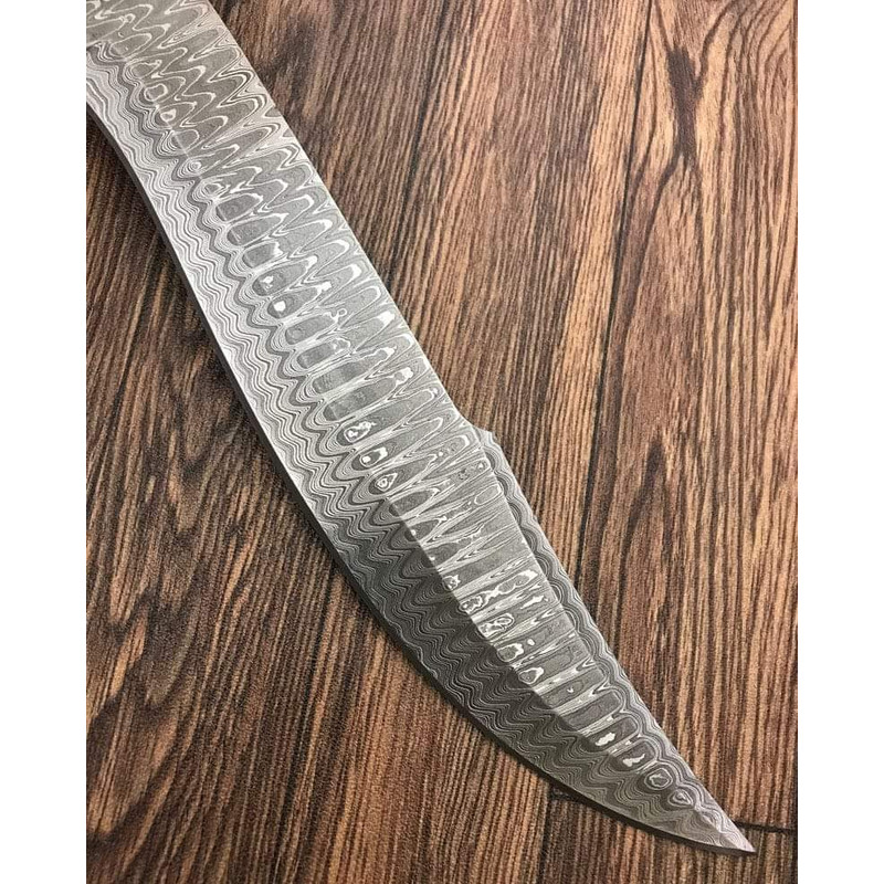 hand forged damascus steel knife