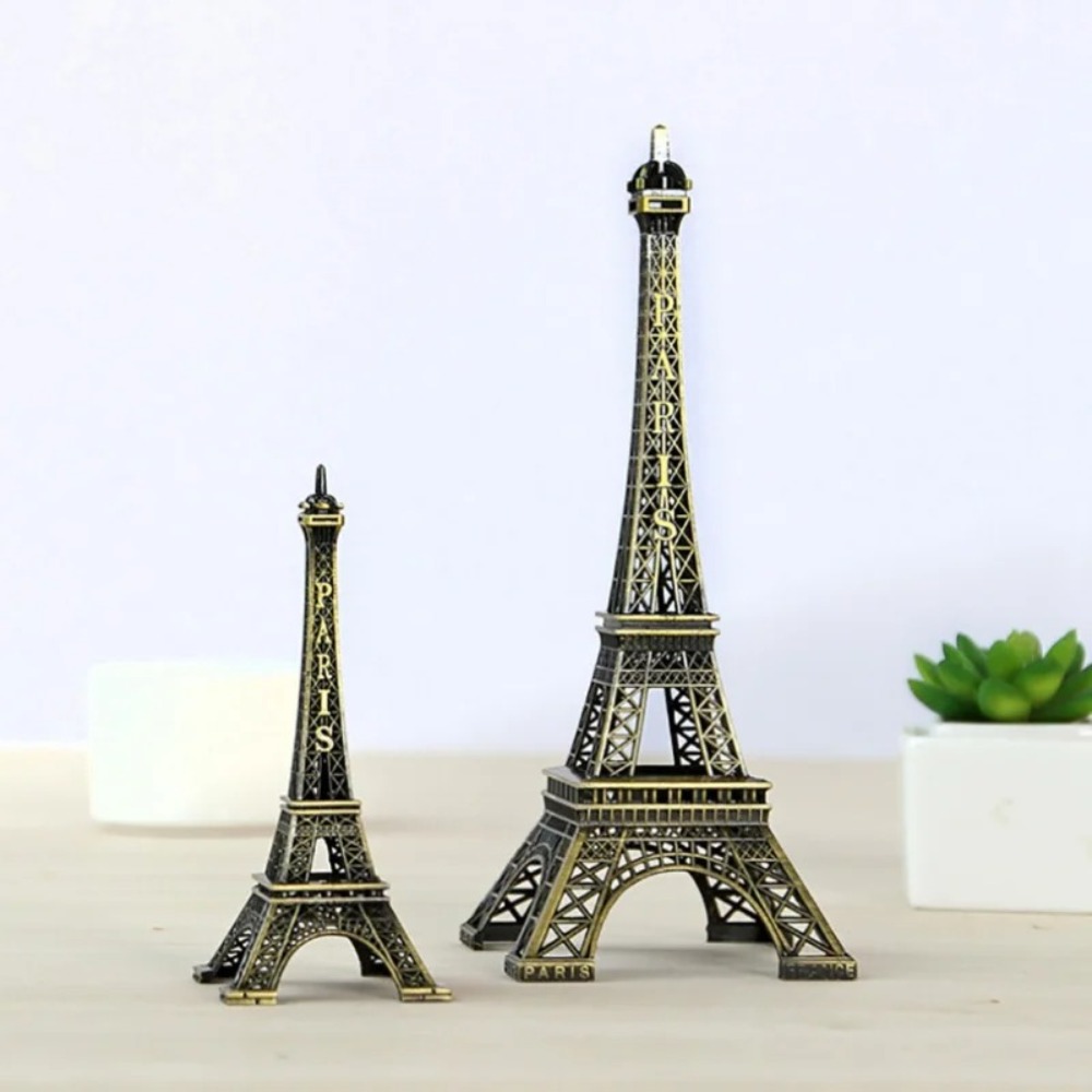 Metal Eiffel Tower Statue Exquisite Design Architecture Collectible Decorative Ornament Home Decor 4