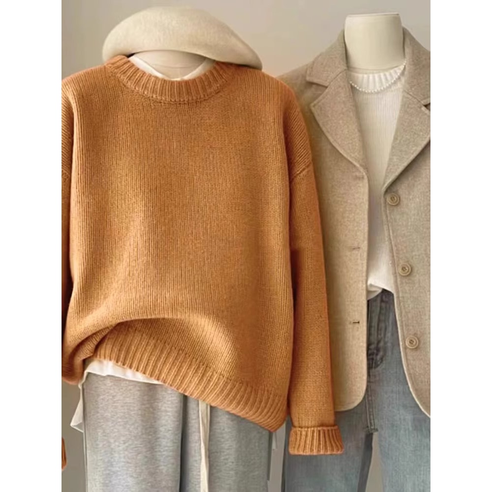 Soft Waxy Round Neck Cashmere Sweater Womens Loose Autumn Winter Short Base Sweater 6