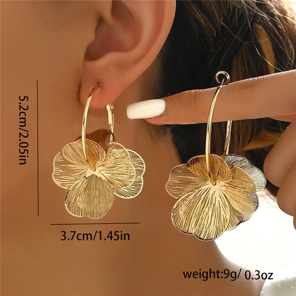 Exquisite Butterfly Flower Pendant Earrings Golden Vintage Earring Fashion Wedding Party Jewellery 1
