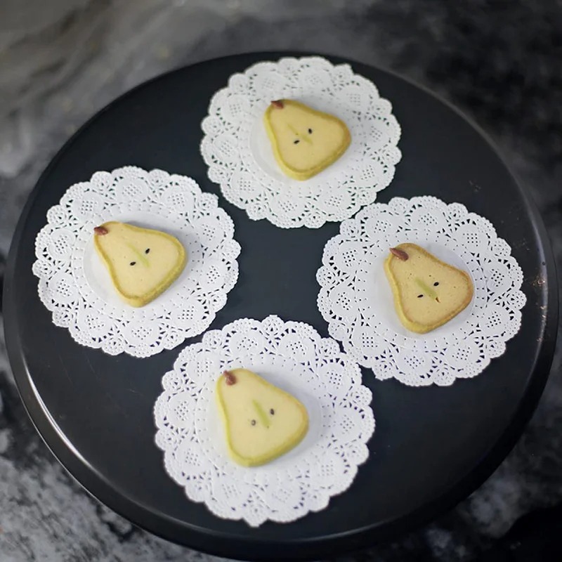 Round Mat Paper Doily Lace Brim For Biscuits Cupcakes Fried Food Party Wedding Table Decor 0