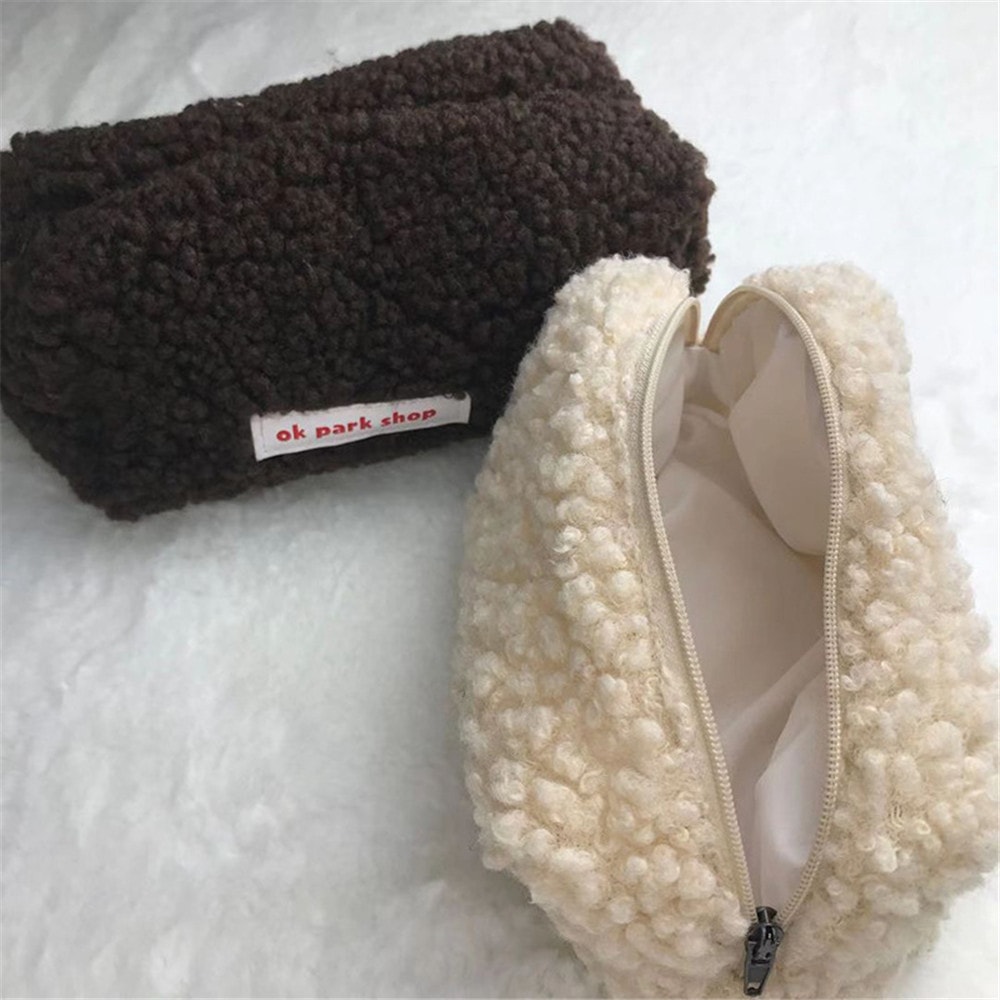 Plush Cosmetic Bag Large Capacity Toiletry Storage Pouch Cute Makeup Organizer For Women And Girls 0