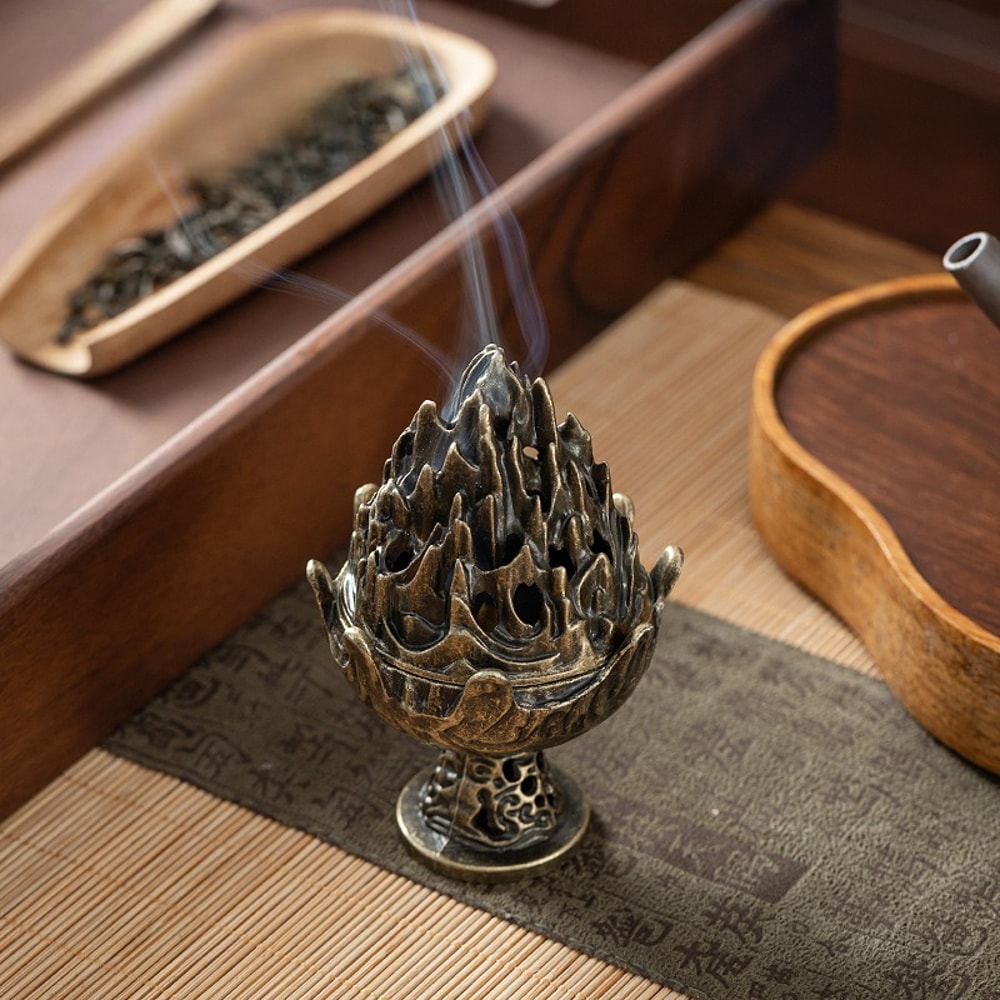 Incense Burner Tabletop Ornament For Home Office Decor Creative Portable Small Burner Collectible D 1
