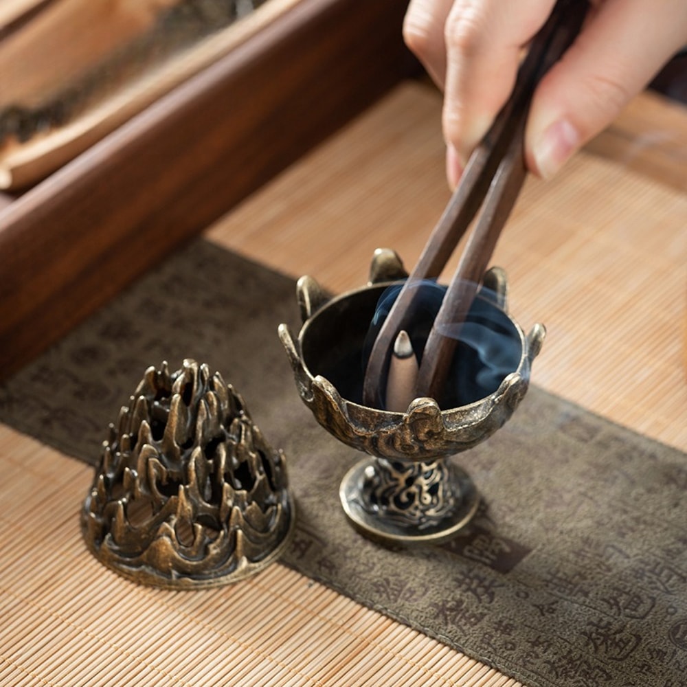 Incense Burner Tabletop Ornament For Home Office Decor Creative Portable Small Burner Collectible D 2