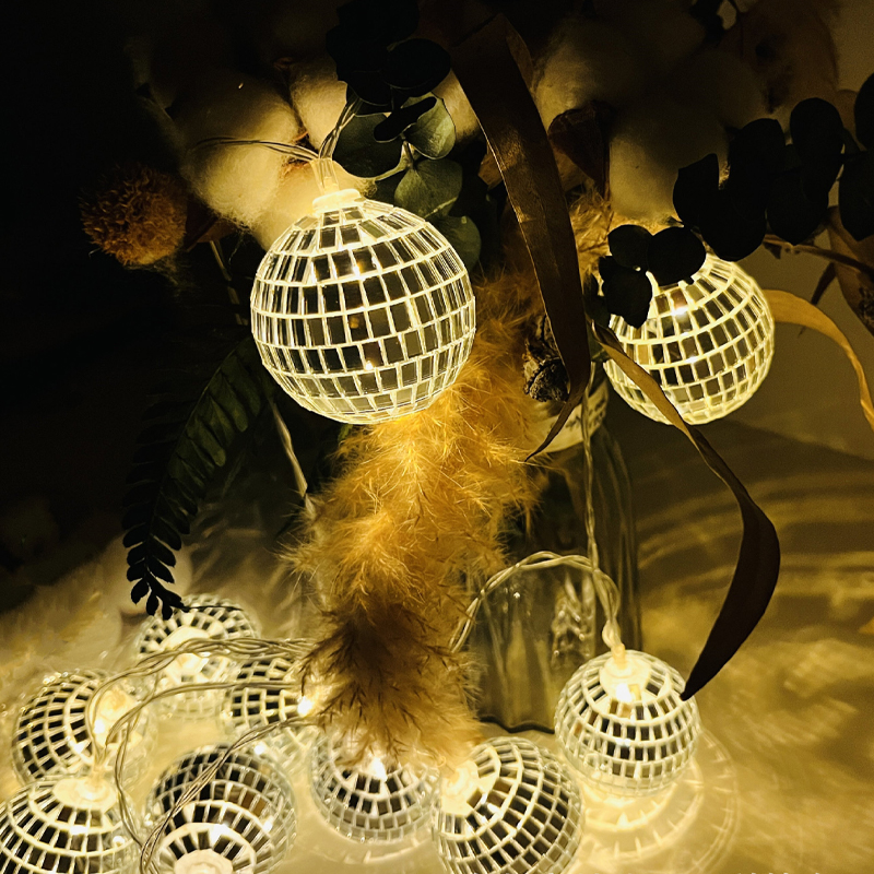 Battery Powered Mirror Ball String Light, Modern Retro Disco Bar, Party Decor, Christmas Ball Lights