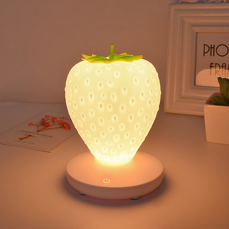 Strawberry Night Light USB Rechargeable Silicon Touch Control For Kid Bedroom Valentines Day Romant 4