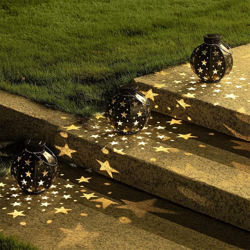 Hanging Solar Lights Outdoor, Retro Solar Lanterns with Handle, Garden Star Projector Lamp, Decorative Solar Lamp