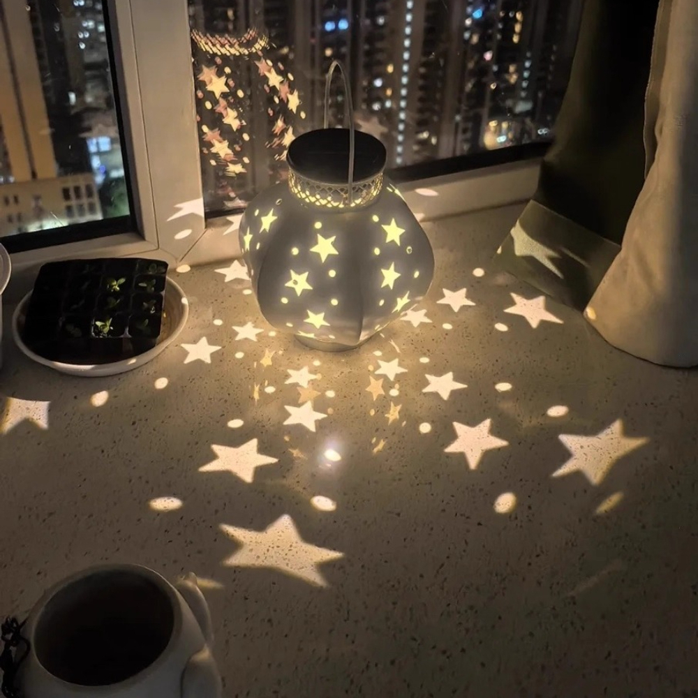 Hanging Solar Lights Outdoor, Retro Solar Lanterns with Handle, Garden Star Projector Lamp, Decorative Solar Lamp
