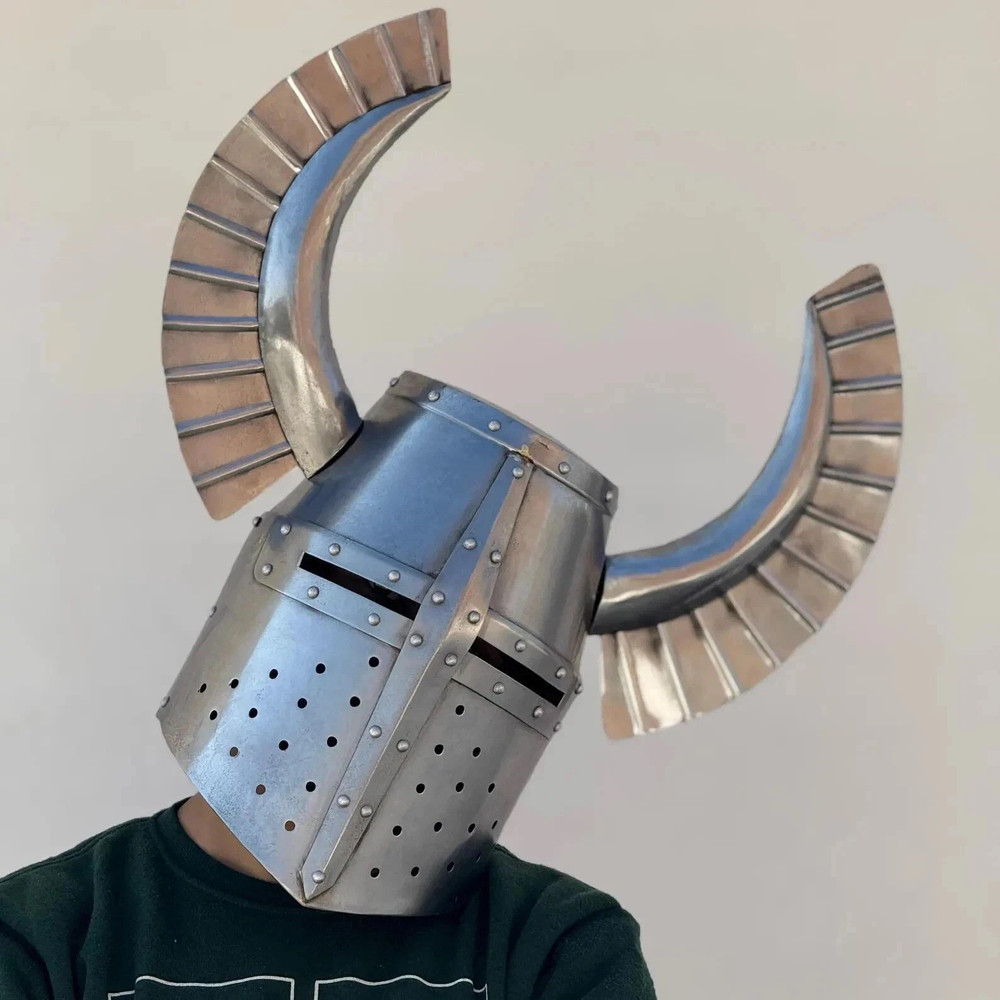Medieval Knight Templar Horned Helmet Fantasy Warrior Helmet Great Templar 0