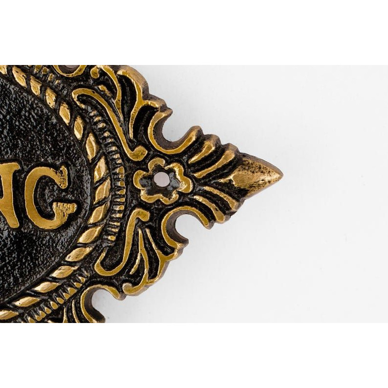 Luxury Handcrafted No Smoking Sign Plate Solid Brass Engraved Metal Plaque Elegant Home Office Dec