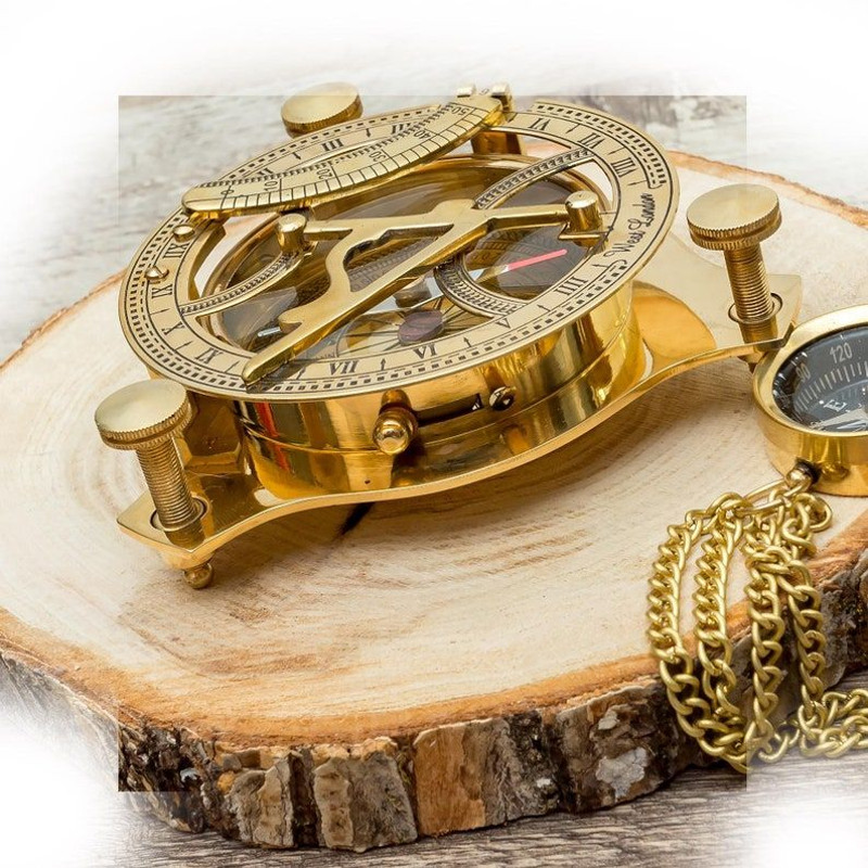 VintageInspired Brass Sundial Compass  Timeless Elegance For Your Space Free Gift Compass Key Chain