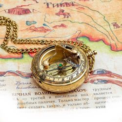 vintage-inspired brass sundial compass with push button - 2 inch diameter free gift compass keychain