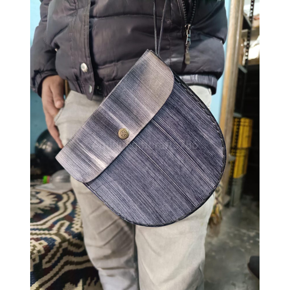 Brass Compass With Magnifier 5