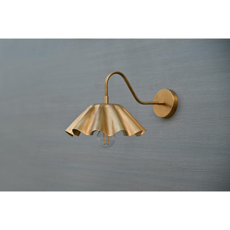 Handcrafted Brass Wall Lamp 1