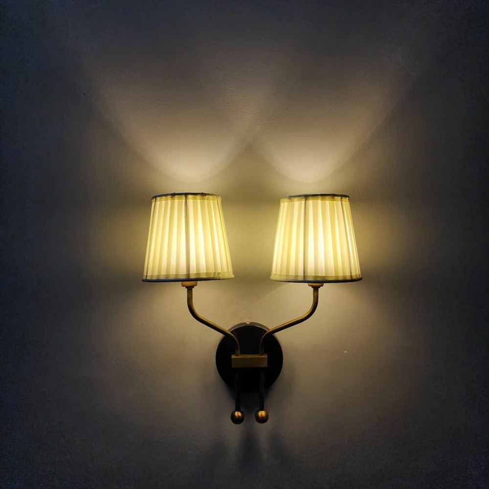 Illuminate In Style Wall Lamp 1
