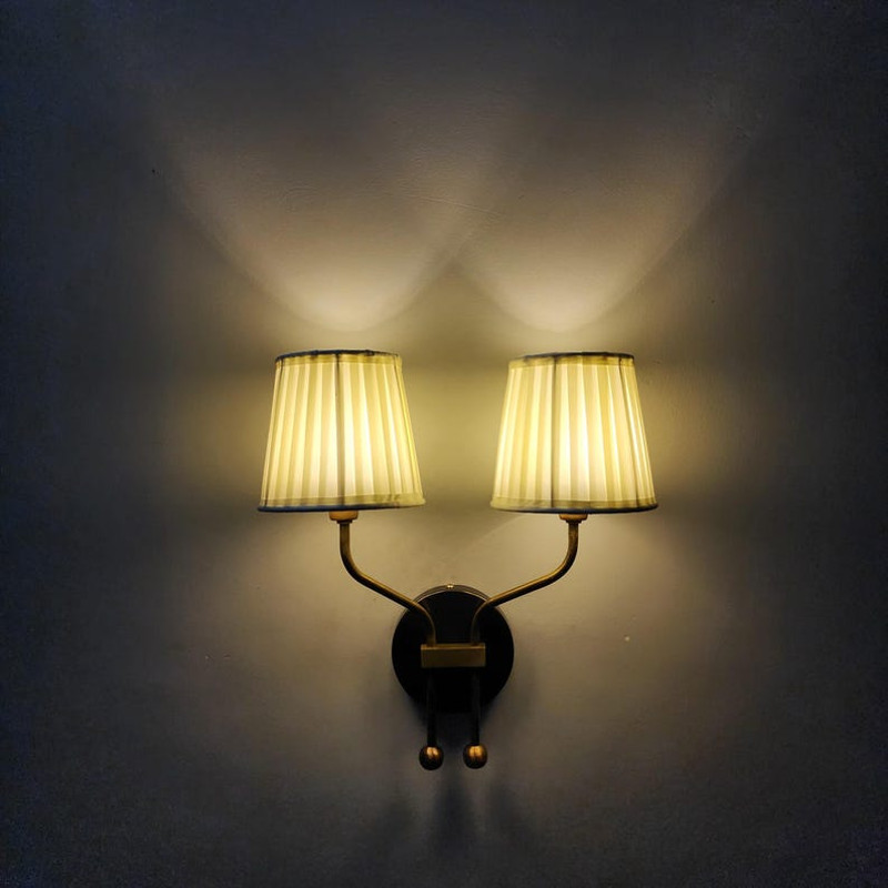 Illuminate In Style Wall Lamp 1