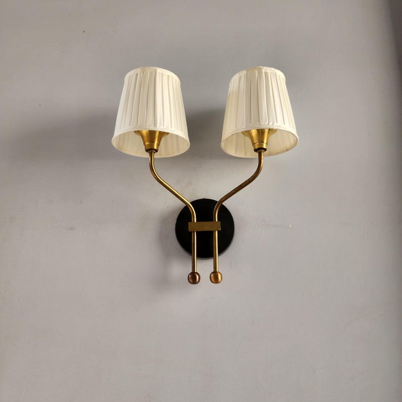 Illuminate In Style Wall Lamp 2