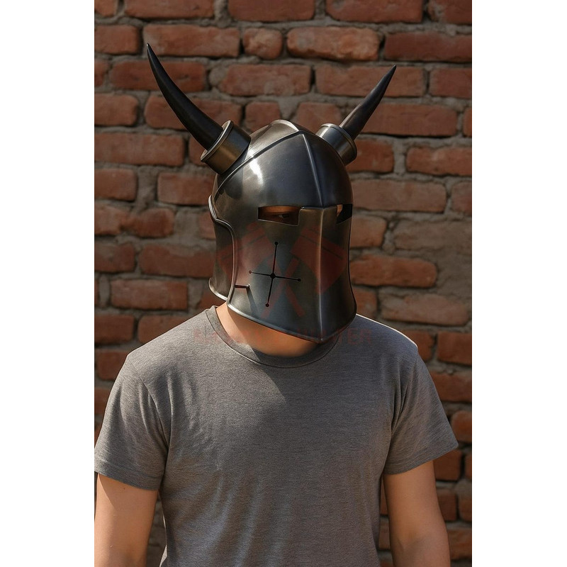 Medieval Knight Horned Helmet Gothic Black Halloween Armor Cosplay Helmet LARP Halloween Costume Co 1