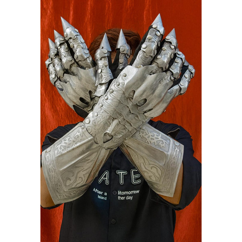 NazgulInspired Etched Gauntlet GlovesNazgulInspired Etched Gauntlet Gloves Halloweeen Cosplay Rolep 0
