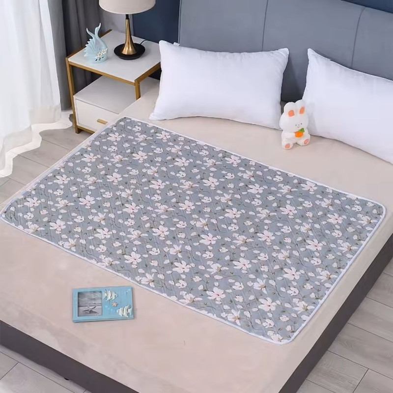 Washable Waterproof Underpad 100x150cm Soft Leakproof Bed Protector For Baby Or Adult 6