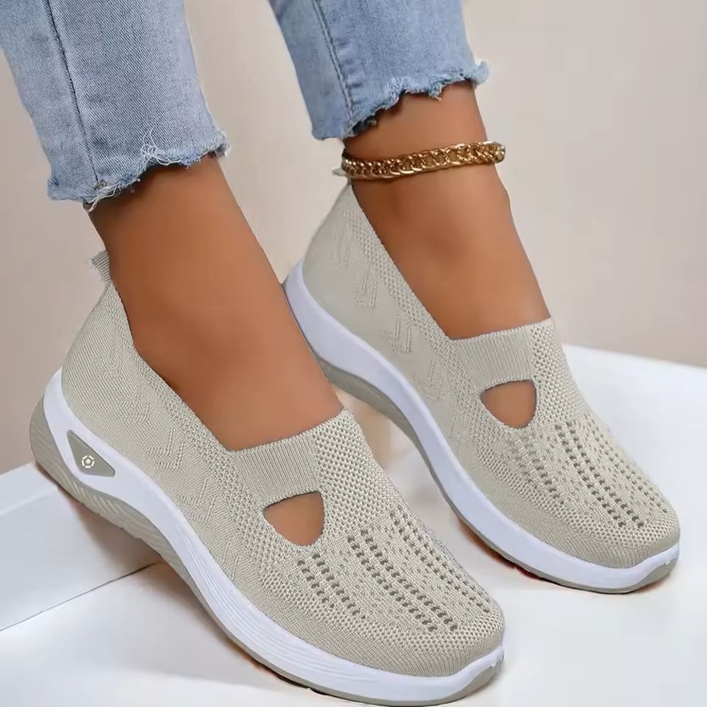 Breathable Soft Sole Walking Shoes For Women 4